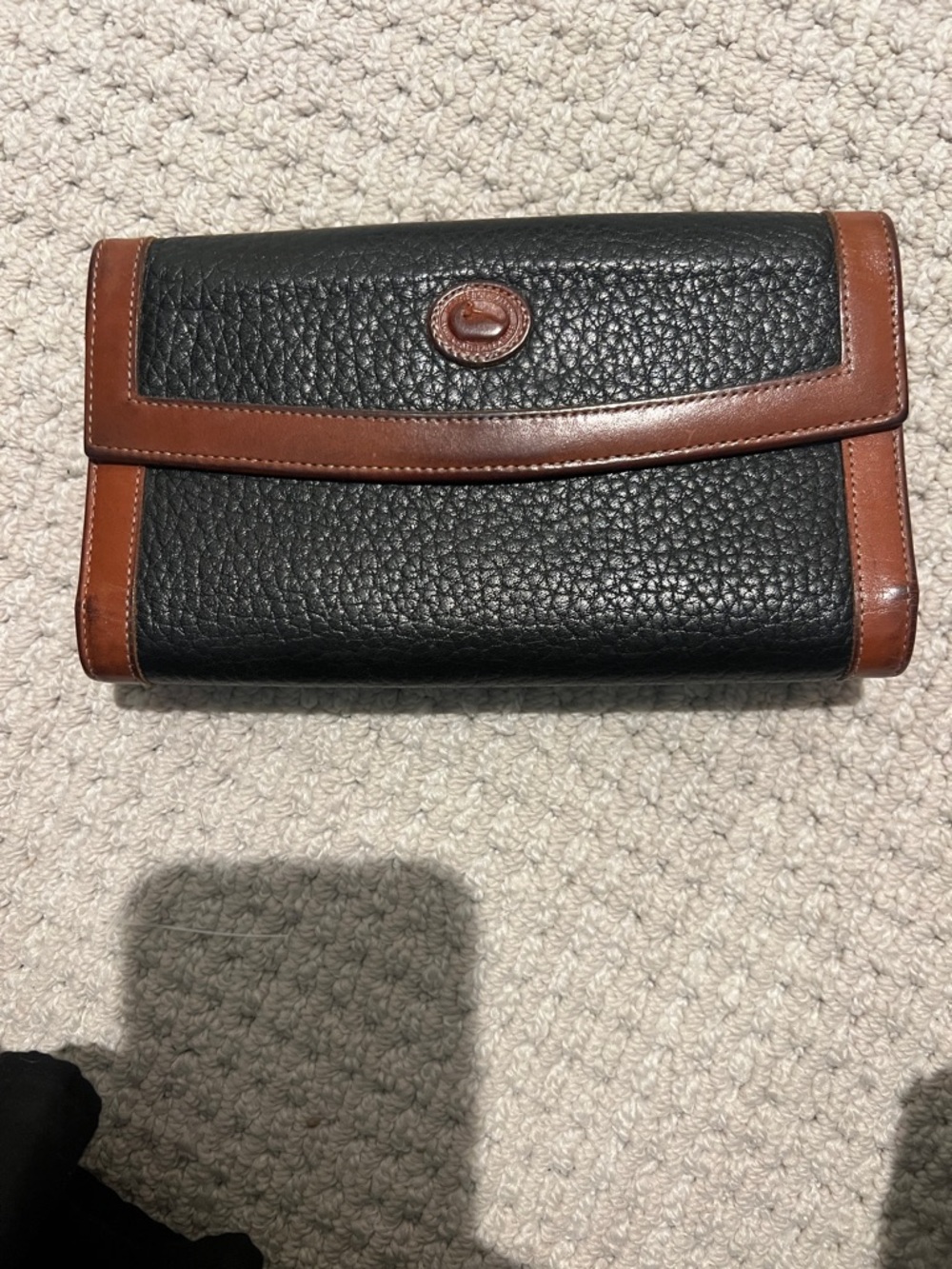 Vintage dooney & Bourke leather wallet